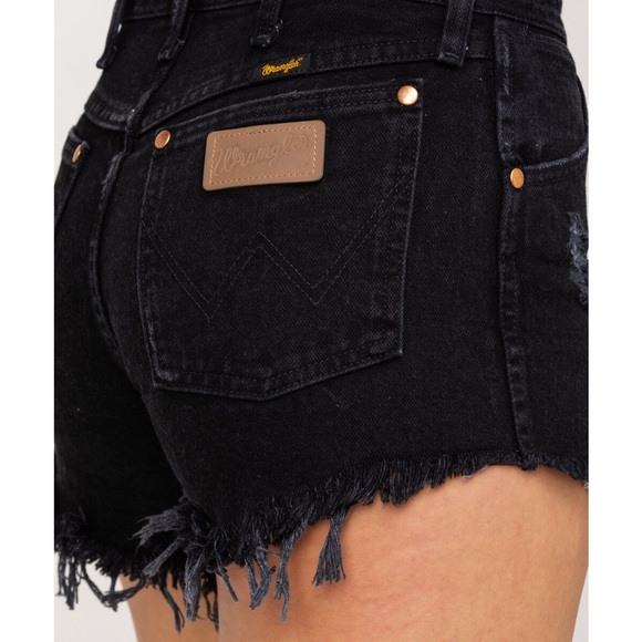 Wrangler Black Frayed Denim Shorts - Picture 6 of 8